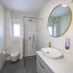 Kotisina J Parking Included Apartment