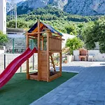 Apartment Kotisina J Parking Included