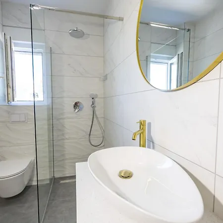 Kotisina J Parking Included Appartement