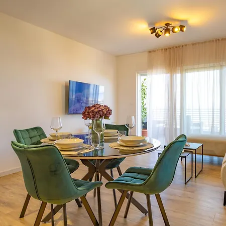Apartment Kotisina J *