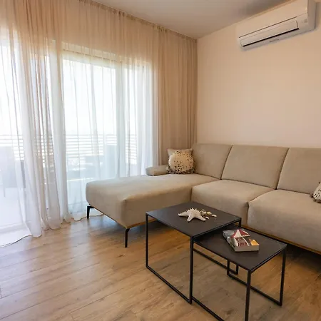 Appartement Kotisina J Parking Included *