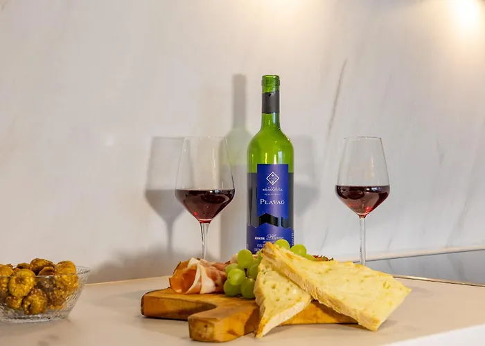 Kotisina J Parking Included Apartment *