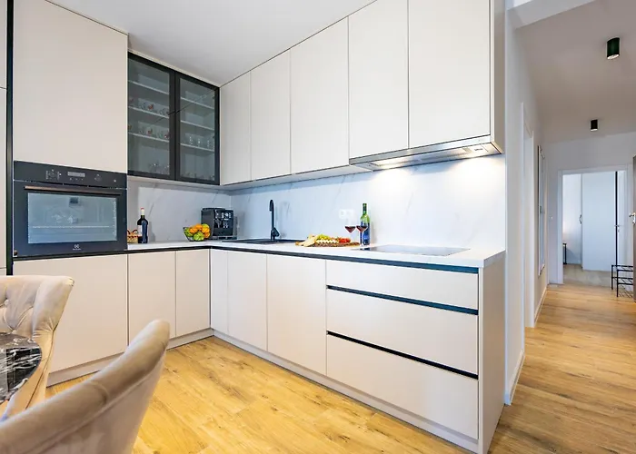 Apartment Kotisina J Parking Included *